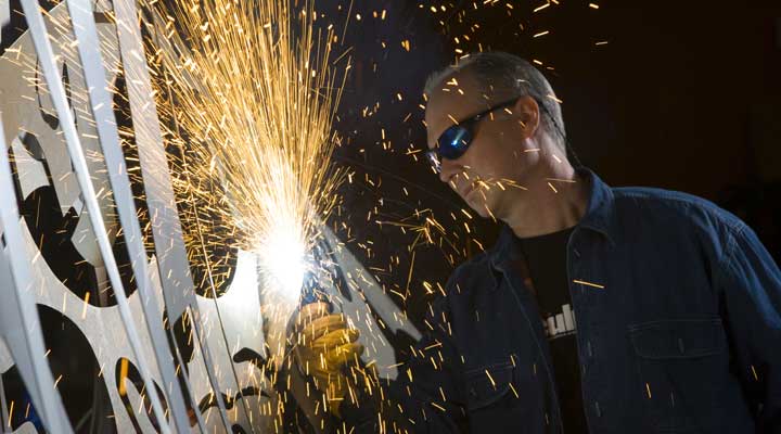 Russ RuBert welding sculpture